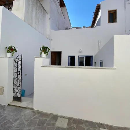 בית נופש Camilla House - Canneto *