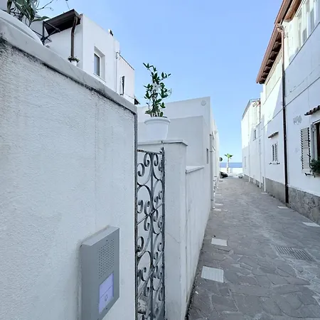 בית נופש Camilla House - Canneto *